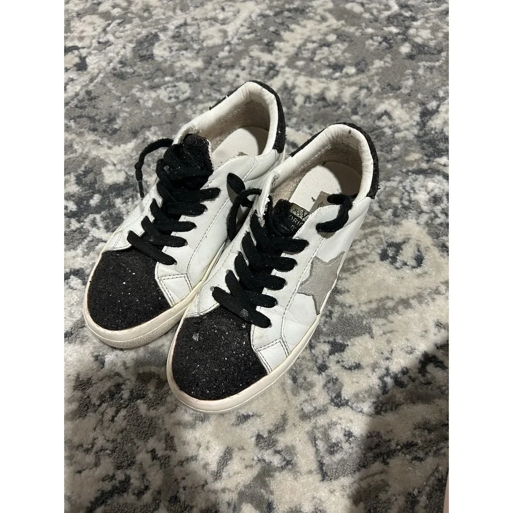 Girls Black And White Vintage Havana‎ Shoes Size 5.5 Sparkle